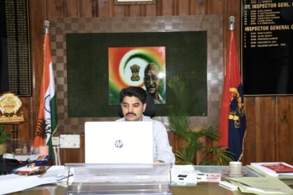 Mission Shakti Reviewed via Google Meet in Meerut Zone, DIG Naithani Issues Strict Directives IMAGE CRDIT TO POLICE