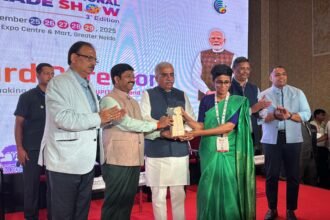 In Trade Show 2025, Greater Noida Authority won the Best Stall Award for Hall-3 IMAGE CREDIT TO INFORMATION DEPARTMENT