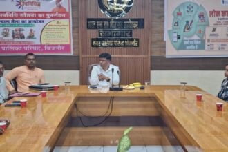 The preparations for the Lok Kalyan Mela have received a new dimension, with street food vendors being taught cleanliness and safety practices IMAGE CREDIT TO Municipality