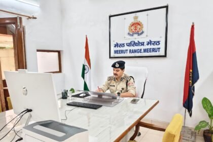 DIG Naithani conducted a detailed review meeting on security arrangements in the Meerut range ahead of Dussehra and Diwali IMAGE CREDIT TO POLICE
