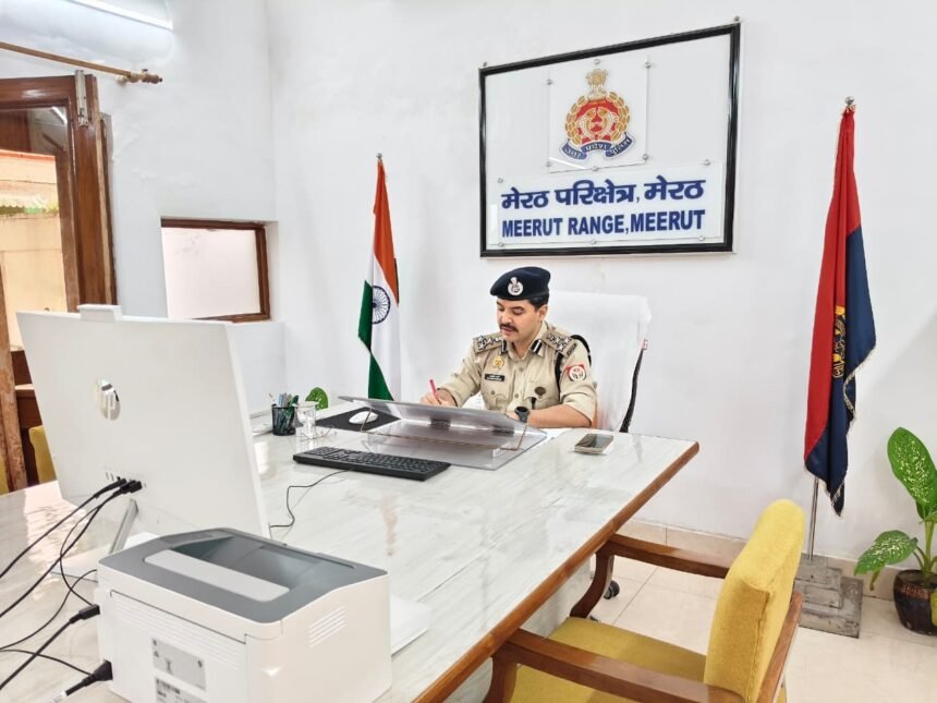 DIG Naithani conducted a detailed review meeting on security arrangements in the Meerut range ahead of Dussehra and Diwali IMAGE CREDIT TO POLICE