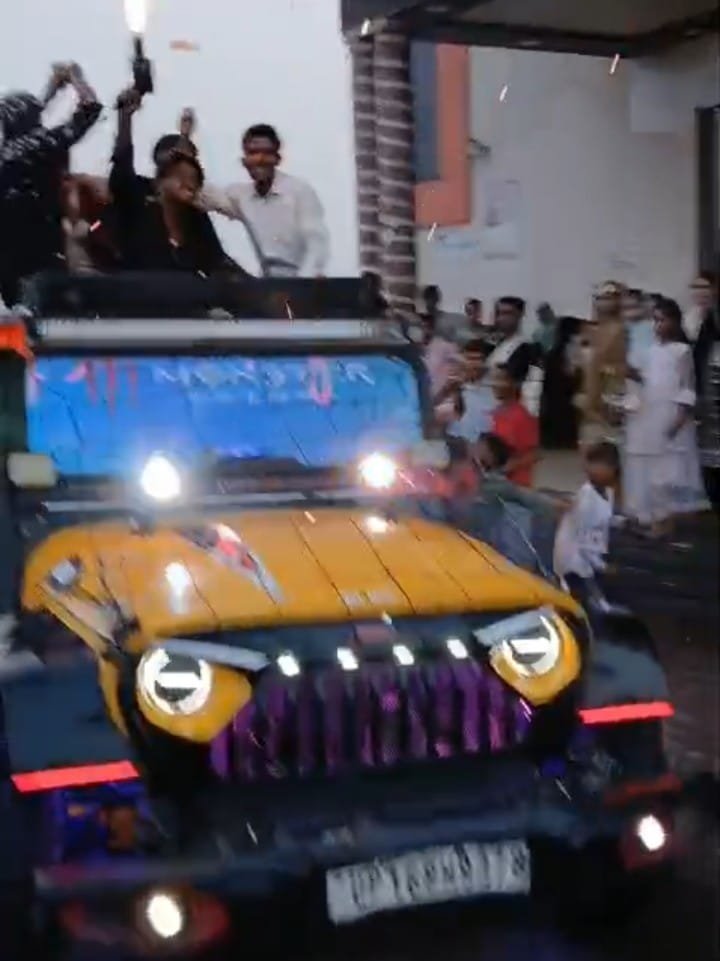 Video of Dance and Stunts on Thar at Wedding Goes Viral; Police Issue Fine of ₹22,500 IMAGE CREDIT TO REPORTER