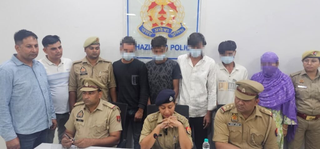 आशिक के साथ मिलकर पत्नी ने रचा पति की हत्या का षड्यंत्र, 5 गिरफ्तार 2 WhatsApp Image 2025 10 09 at 7.37.34 PM