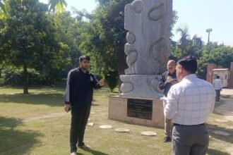 The Vice Chairman of GDA, Atul Vats, inspected the Shilp Udyan Park located in Sanjay Nagar and directed that all the park's facilities be improved within a week IMAGE CREDIT TO AUTHORITY