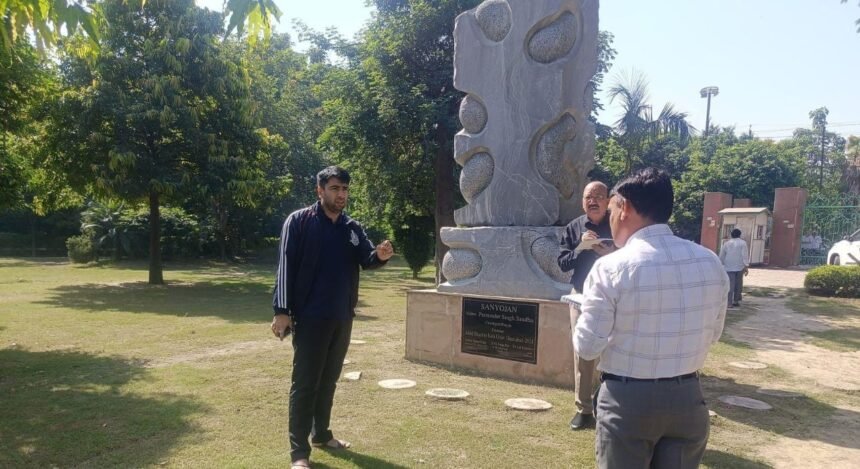 The Vice Chairman of GDA, Atul Vats, inspected the Shilp Udyan Park located in Sanjay Nagar and directed that all the park's facilities be improved within a week IMAGE CREDIT TO AUTHORITY