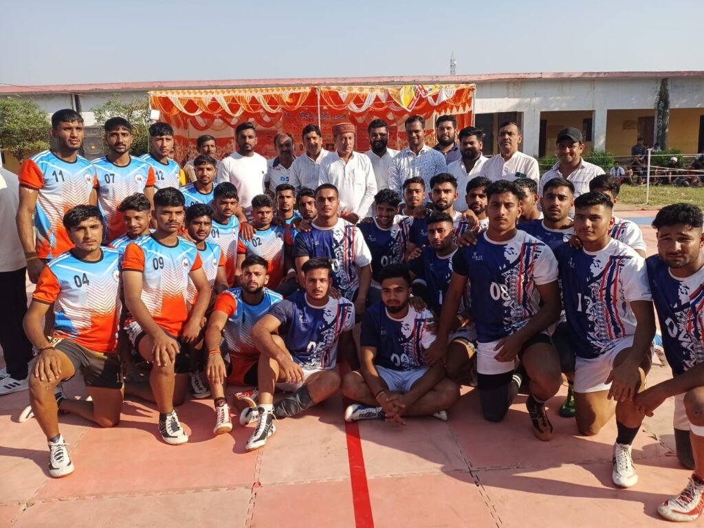 स्व० जगेन्द्र चौधरी मेमोरियल जूनियर बालक कबड्डी चैंपियनशिप का भव्य समापन, बागपत ने किया शानदार प्रदर्शन 2 WhatsApp Image 2025 10 12 at 5.59.42 PM 2