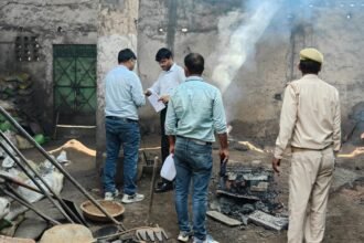 Pollution Control: 23 Illegal Factories Sealed in Loni, Water Samples from 7 Factories Collected and Sent for Lab Testing IMAGE CREDIT TO Pollution Board