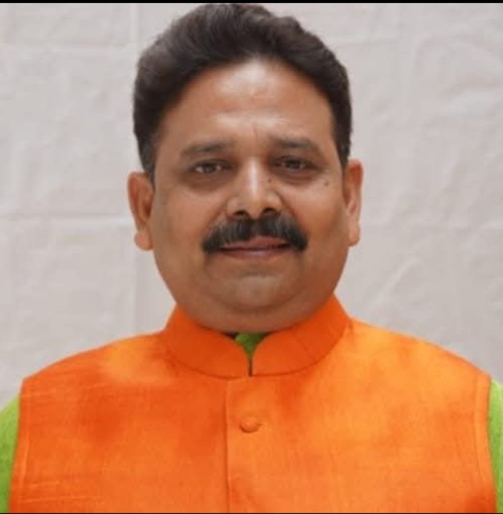 Former soldiers and homeguards will be deployed as security guards in all sub-registrar offices across the state, with a budget of ₹40.53 crore approved IMAGE CREDIT TO INFORMATION DEPARTMENT