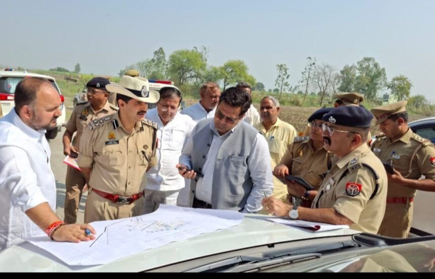 Garh Mela 2025: Strict surveillance begins from Meerut range, Hapur receives 3,000 additional police personnel IMAGE CREDIT TO POLICE