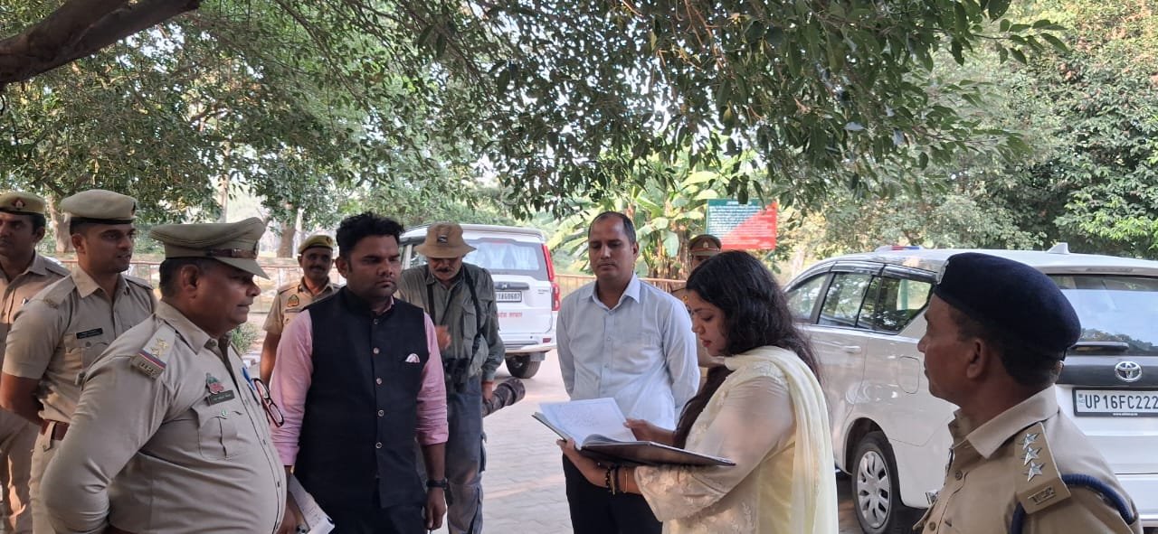 District Magistrate Medha Roopam inspected Surajpur Wetland, giving concrete instructions for the protection of migratory birds and regional beautification IMAGE CREDIT TO INFORMATION DEPARTMENT