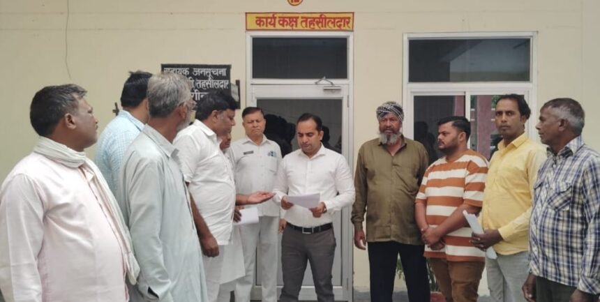 Allegations of attempted land grab in the cemetery spark anger in the Mahigir community; memorandum submitted to the Tehsildar IMAGE CREDIT TO REPORTER