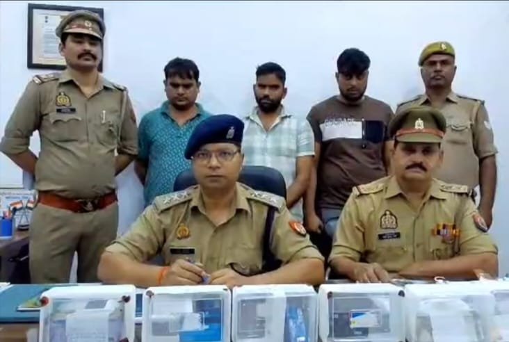Modinagar police have arrested three accused who were involved in cheating people by swapping their ATM cards IMAGE CREDIT TO POLICE