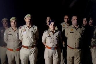 The Sihani Gate police have busted a gang involved in cheating passengers traveling in autos and arrested four accused after an encounter IMAGE CREDIT TO POLICE