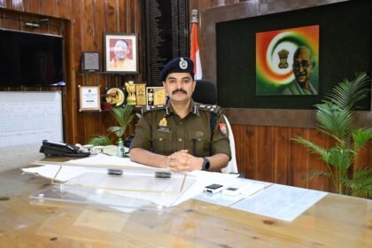 Garh Ganga Fair showcased a unique example of discipline and coordination; DIG appreciated the police force IMAGE CREDIT TO POLICE