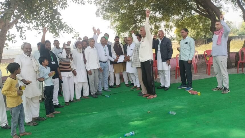 Anger erupted among the farmers’ organization after being denied permission to hold a protest; they accused the administration of acting arbitrarily IMAGE CREDIT TO WORKERS UNION