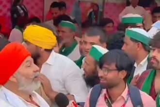 Rakesh Tikait arrived at the Garh Ganga Fair, sought blessings from Mother Ganga, and urged farmers to stay connected IMAGE CREDIT TO REPORTER