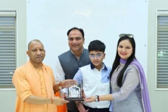 Young entrepreneur Manoj Goyal met Chief Minister Yogi Adityanath, and they had an extensive discussion regarding the industrial development of Hapur IMAGE CREDIT TO MANOJ GOEL