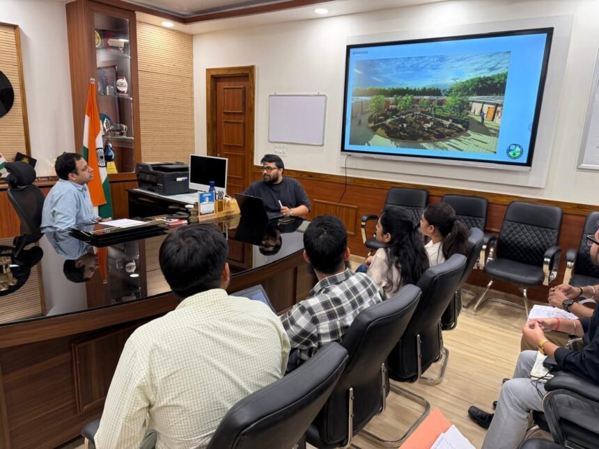 Biodiversity Park to be equipped with modern facilities; Municipal Commissioner reviews the presentation IMAGE CREDIT TO NAGAR NIGAM