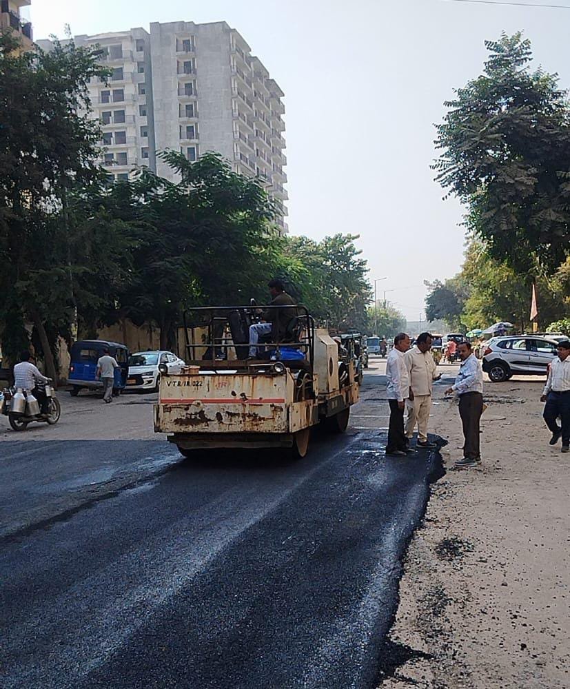 GDA launches pothole-free road campaign; travel in Raj Nagar Extension to become smoother with pothole-free roads IMAGE CREDIT TO AUTHORITY