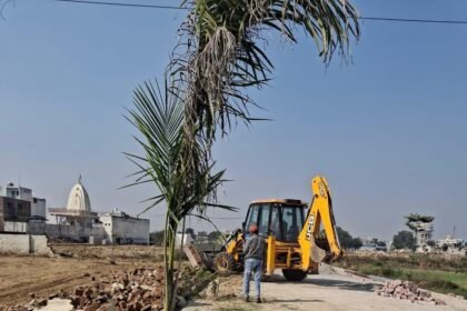 Bulldozers deployed on illegal colonies in Bhikkanpur and Morta; strict action by the authority causes panic IMAGE CREDIT TO AUTHORITY