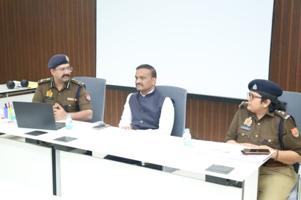 Mission Shakti Campaign 5: Police Commissioner conducted a review meeting with the team IMAGE CREDIT TO POLICE