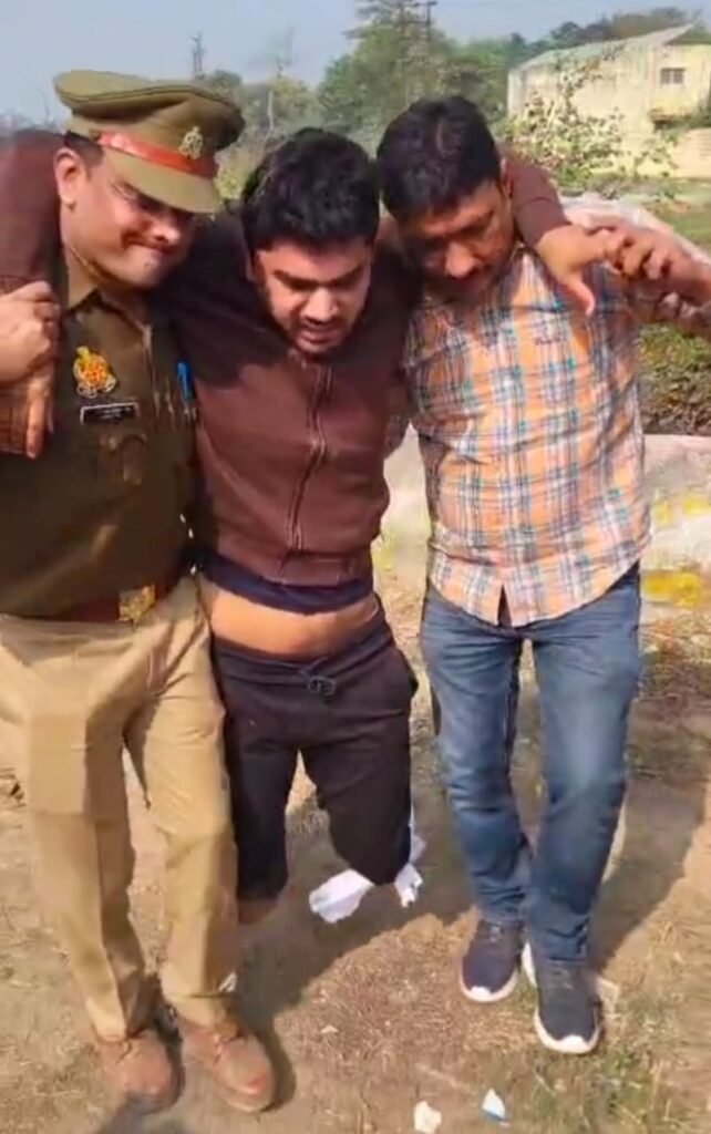 WhatsApp Image 2025 11 15 at 7.37.18 PM 4