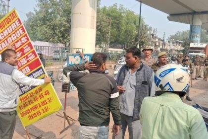 The Municipal Corporation launched a special drive to remove illegal advertising hoardings IMAGE CREDIT TO NAGAR NIGAM