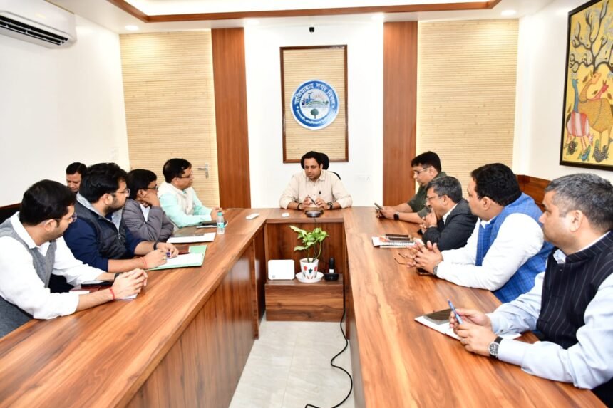 Corporation to prepare a plan in collaboration with Housing Development, meeting held IMAGE CREDIT TO NAGAR NIGAM