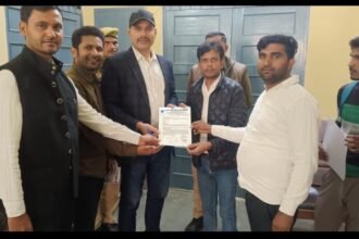 In Dautai, demand to correct discrepancies in the 2003 voter list IMAGE CREDIT TO REPORTER