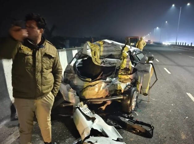 Severe accident on Pilkhuwa flyover IMAGE CREDIT TO POLICE