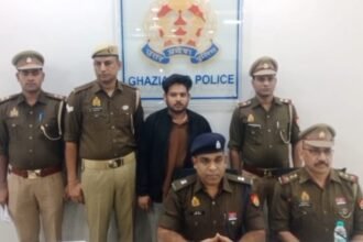 Ghaziabad Cyber Cell arrested a fraudster involved in cheating for crores IMAGE CREDIT TO POLICE