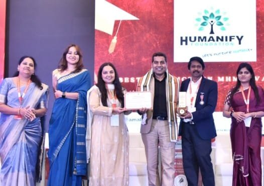 Neeraj Gera, the director of Happiness Express, receives a national award; the menstrual awareness campaign gains new recognition IMAGE CREDIT TO Humanify Foundation