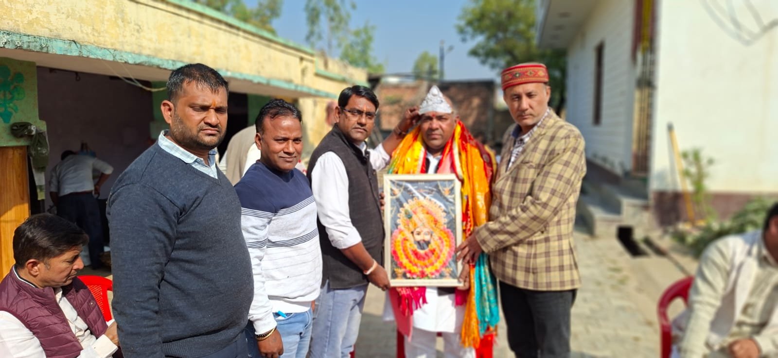 As soon as Harveer Pal became the new BJP district president of Meerut IMAGE CREDIT TO भारतीय मतदाता संघ
