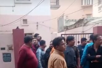 Elderly couple attacked with a knife in broad daylight in Kavi Nagar; police investigating IMAGE CREDIT TO REPORTER