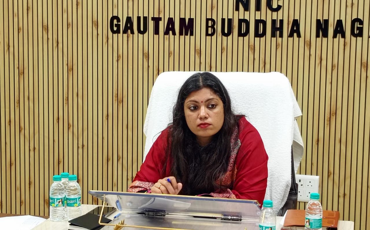 District Magistrate held a meeting with political parties regarding the special intensive review campaign IMAGE CREDIT TO INFORMATION DEPARTMENT