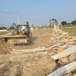Major action by the Hapur-Pilakhua Development Authority; bulldozer used against illegal plotting IMAGE CREDIT TO AUTHORITY