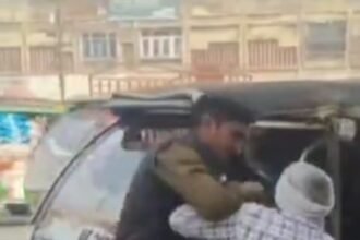 Tension escalates over removal of e-rickshaw; driver assaults Home Guard, video of the incident goes viral on the internet IMAGE CREDIT TO REPORTER