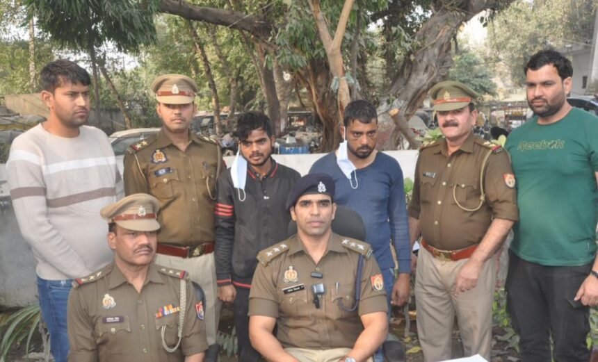 Vijayanagar police solved the murder of a taxi driver; two accused arrested IMAGE CREDIT TO POLICE