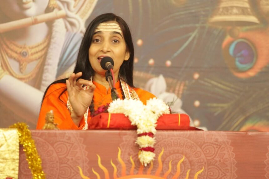God protects devotees in every difficult time: Sadhvi Padmahasta Bharti IMAGE CREDIT TO दिव्य ज्योति जागृती संस्थान