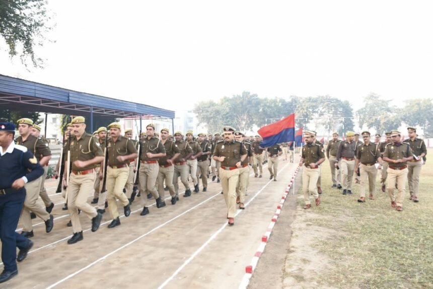 DIG Kalanidhi Nathani conducted an intensive inspection at Meerut Police Lines; 11 policemen and the Mission Shakti team were honored IMAGE CREDIT TO POLICE