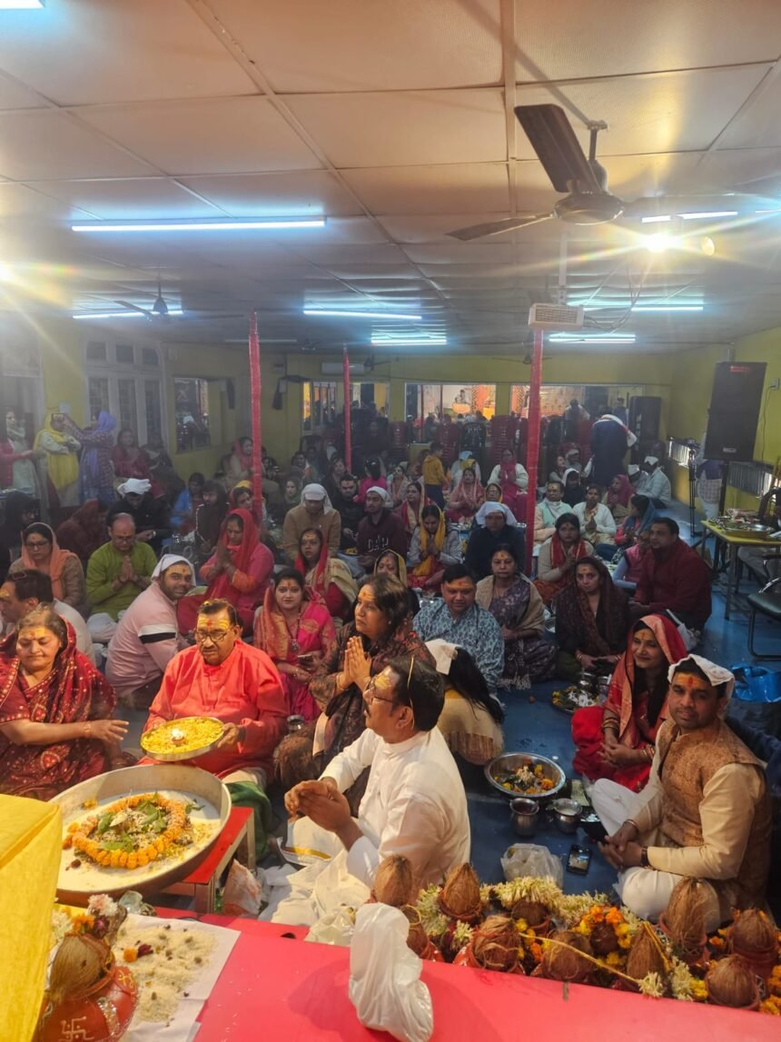 Amid devotion, faith, and chanting of mantras, the grand conclusion of the Maha Shiva Purana Katha took place, with 251 devotees performing Rudrabhishek IMAGE CREDIT TO लायंस क्लब