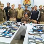 Ghaziabad Nagar Zone Police again recovered a huge consignment of mobile phones, reward of Rs 25 thousand to the team IMAGE CREDIT TO POLICE
