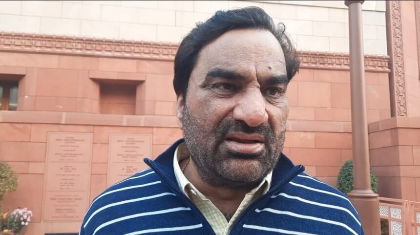 Aravali Bachao Abhiyan gained momentum, Hanuman Beniwal demanded reconsideration from the Supreme Court IMAGE CREDIT TO हनुमान बेनीवाल ओर सुप्रीम कोर्ट प्रोफाइल