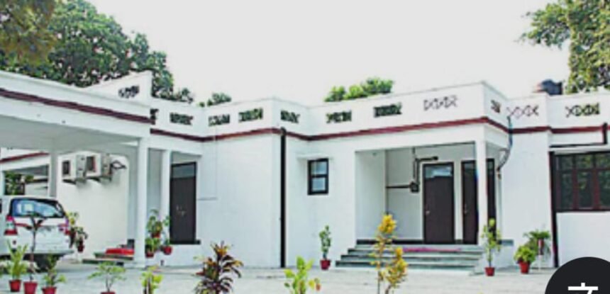 Court strict on pending compensation, administrative stir created due to order to attach District Magistrate's residence IMAGE CREDIT TO REPORTER