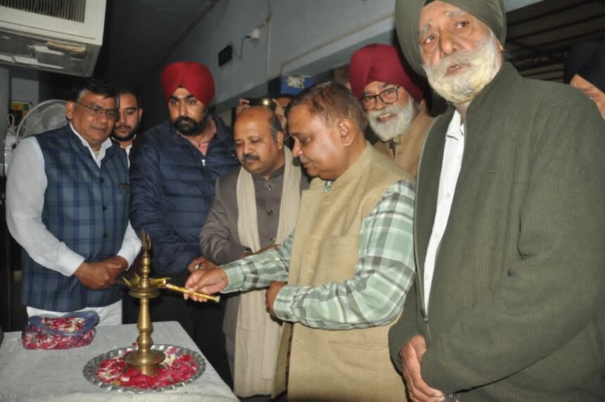 Salute to the martyrdom of Sahibzadas: Seminar and biographical exhibition in Vijay Nagar IMAGE CREDIT TO रोज़बेल पब्लिक स्कूल