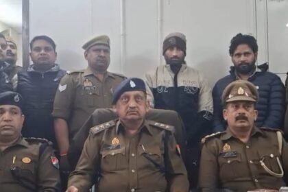 Police arrested two accused who stole passengers' luggage in trains IMAGE CREDIT TO POLICE