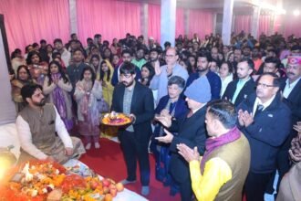 A great gathering of devotion and devotion in ITS Mohan Nagar complex, crowd gathered at Mata Ki Chowki IMAGE CREDIT TO आईटीएस इंस्टिट्यूट
