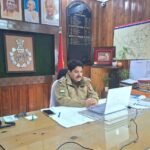 An alert has been issued in the Meerut region ahead of New Year 2026, with DIG Kalanidhi Naithani giving strict instructions to police officers IMAGE CREDIT TO POLICE
