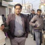 The administration took action in Budh Bazaar, removing encroachments and imposing fines on rule breakers IMAGE CREDIT TO NAGAR PALIKA