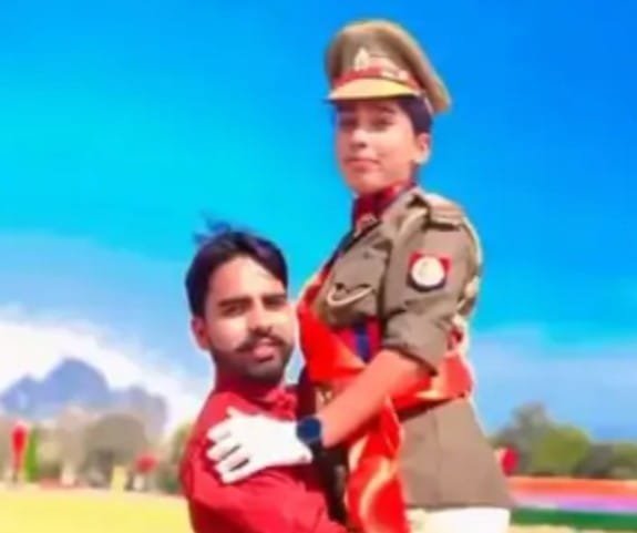 Journey from love marriage to police sub-inspector, then dowry case: Legal conflict between husband and wife in Hapur IMAGE CREDIT TO REPORTER